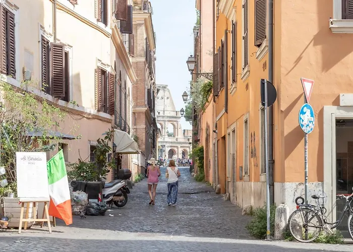 Elegant & Quiet Next To Colosseo *